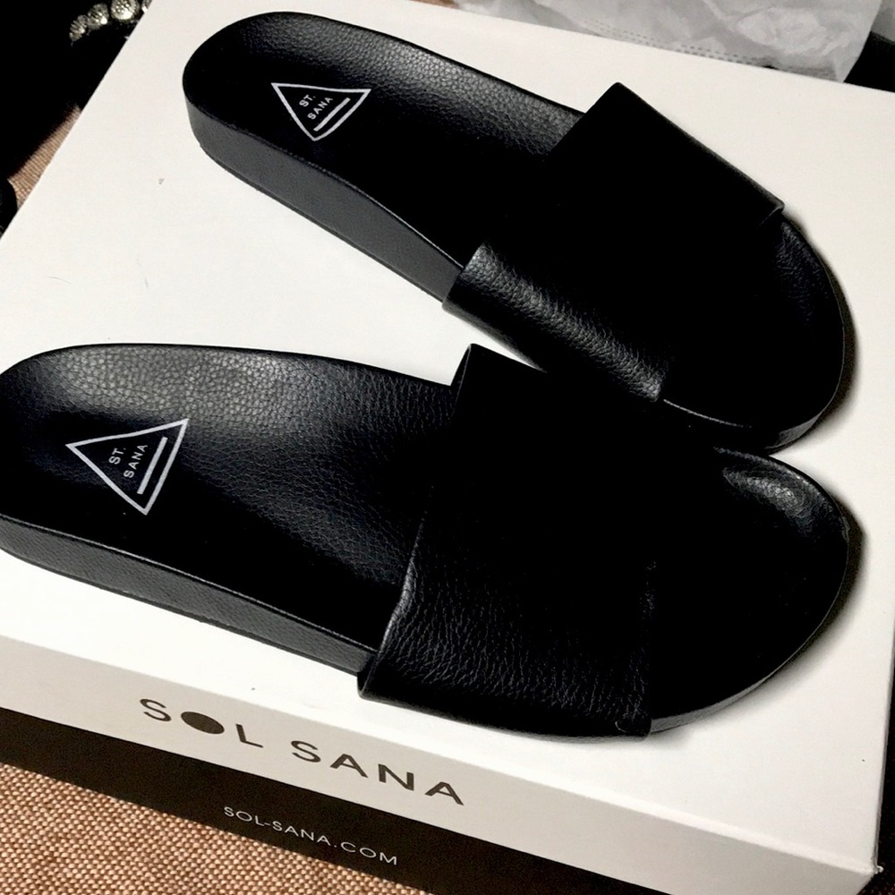 BRAND NEW SOL SANA LEATHER SLIDE